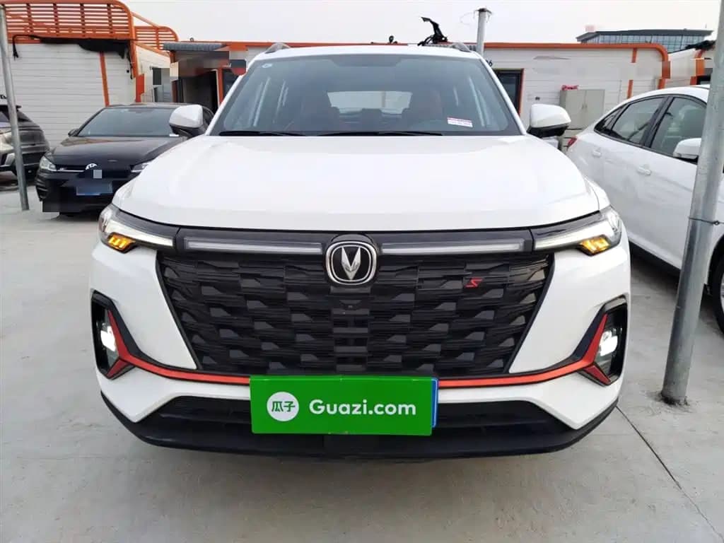 Changan Cs35Plus — фото 2