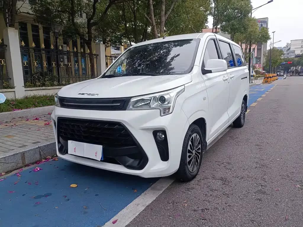 Dongfeng Fengon 380