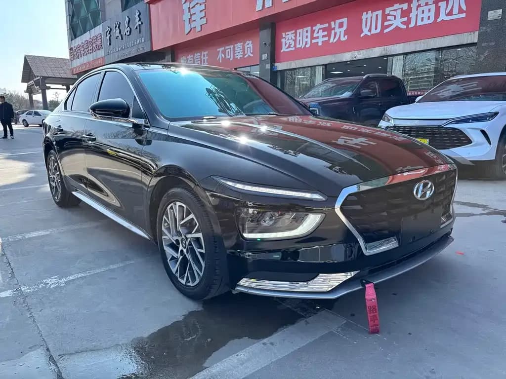 Hyundai Tu — фото 2