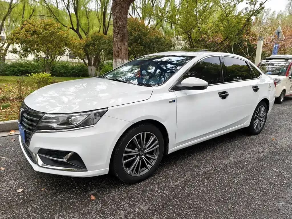 Roewe i6 Classic