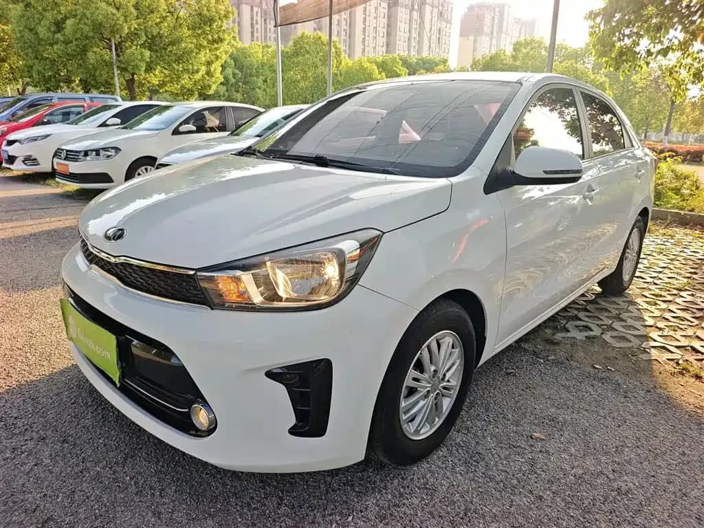 Kia Pegas