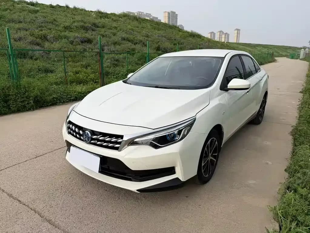 Nissan D60
