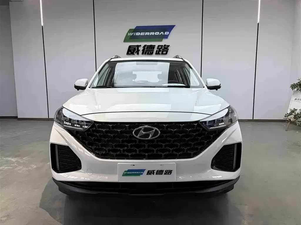 Hyundai ix35 — фото 2