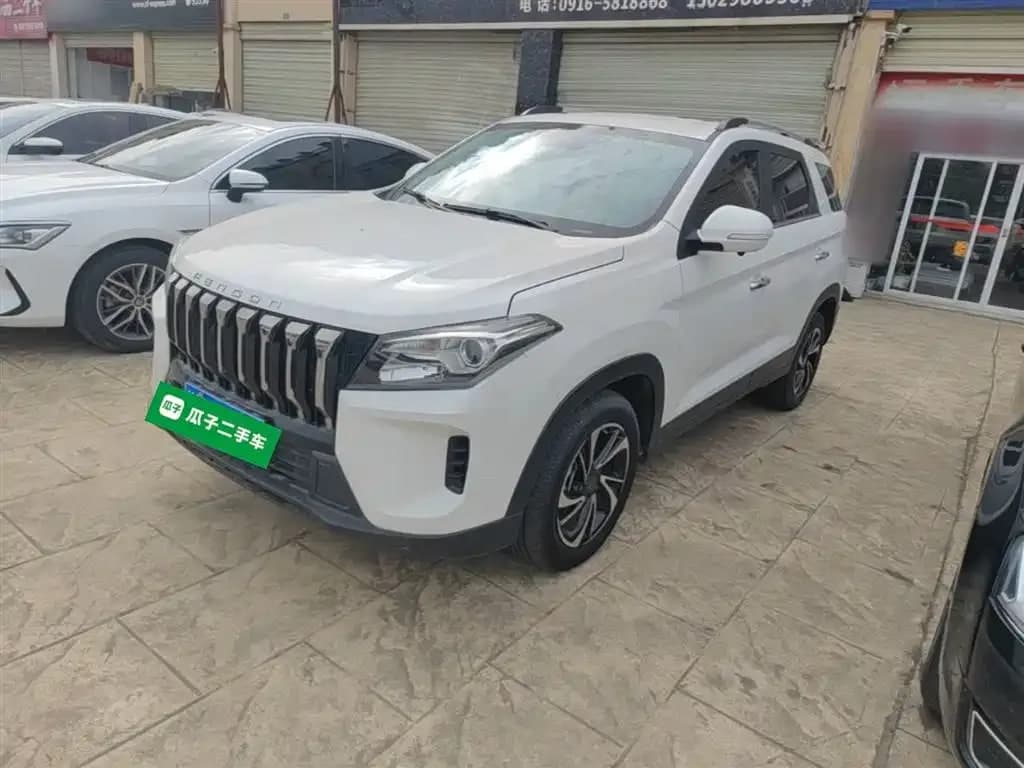 Dongfeng Fengon S560