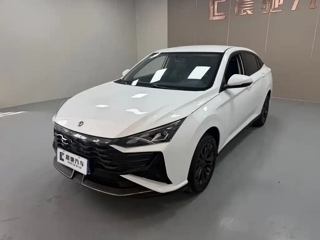 Dongfeng Yixuan