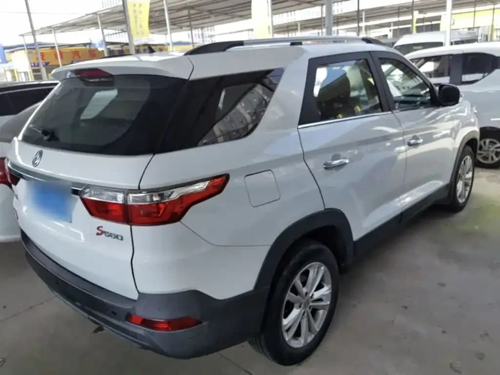 Dongfeng Fengon S560 — фото 2