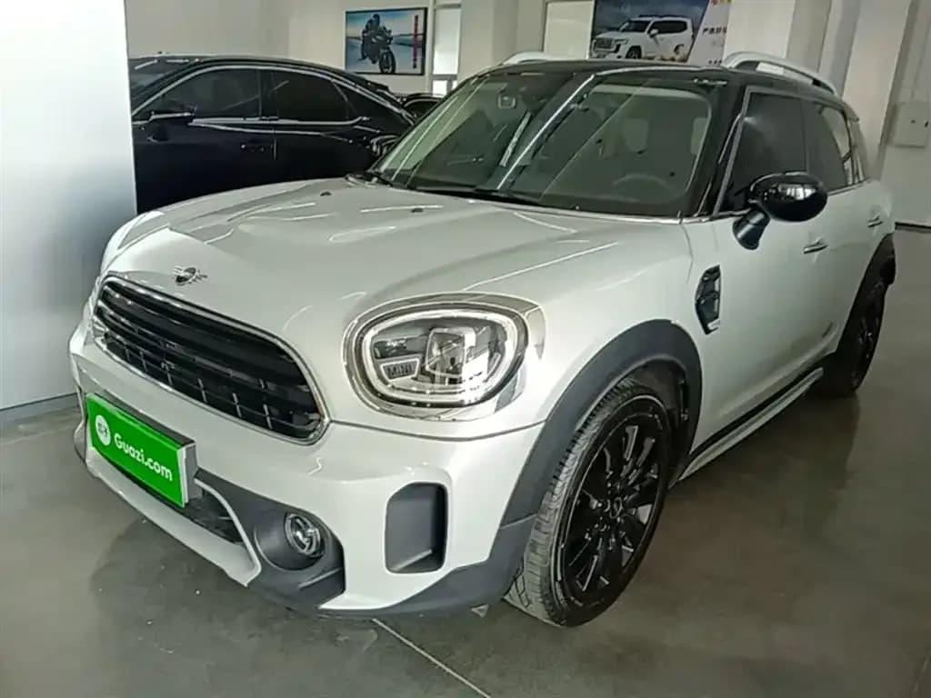 MINI MINI COUNTRYMAN