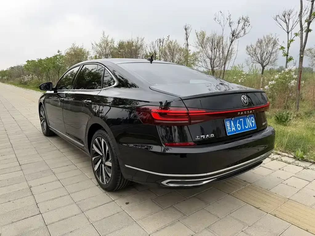 Volkswagen Passat — фото 2