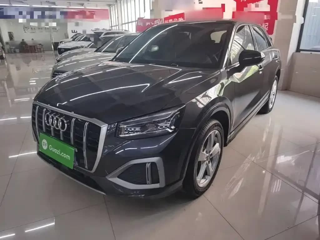 Audi Q2L