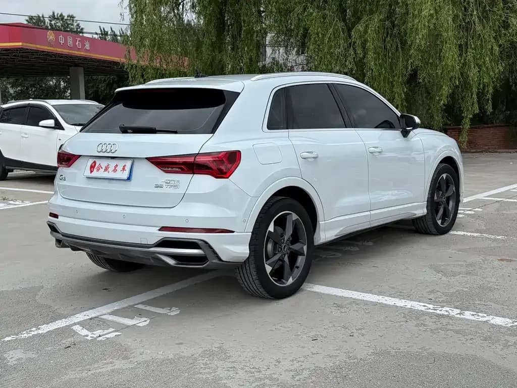 Audi Q3 — фото 2