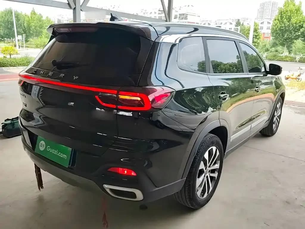 Chery Tiggo 8 — фото 2