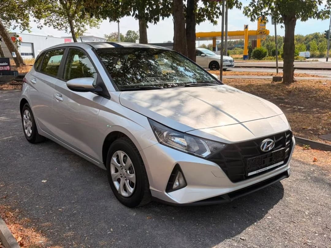 Hyundai i20 — фото 1