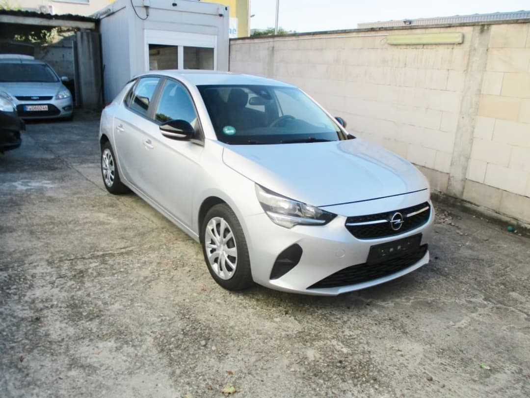 Opel Corsa — фото 1