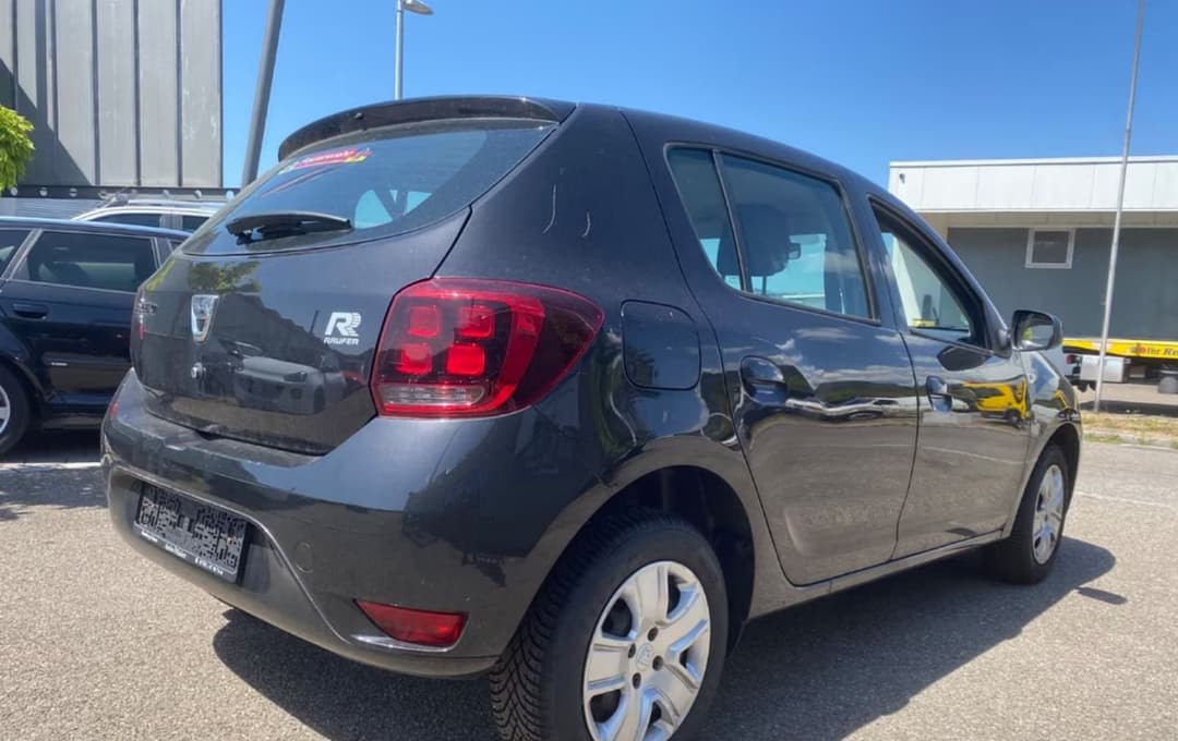 Dacia Sandero — фото 2