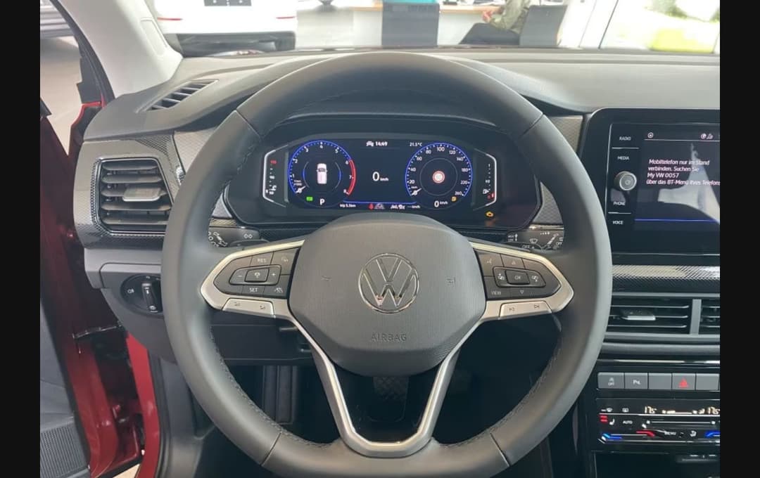 Volkswagen T-Cross — фото 2