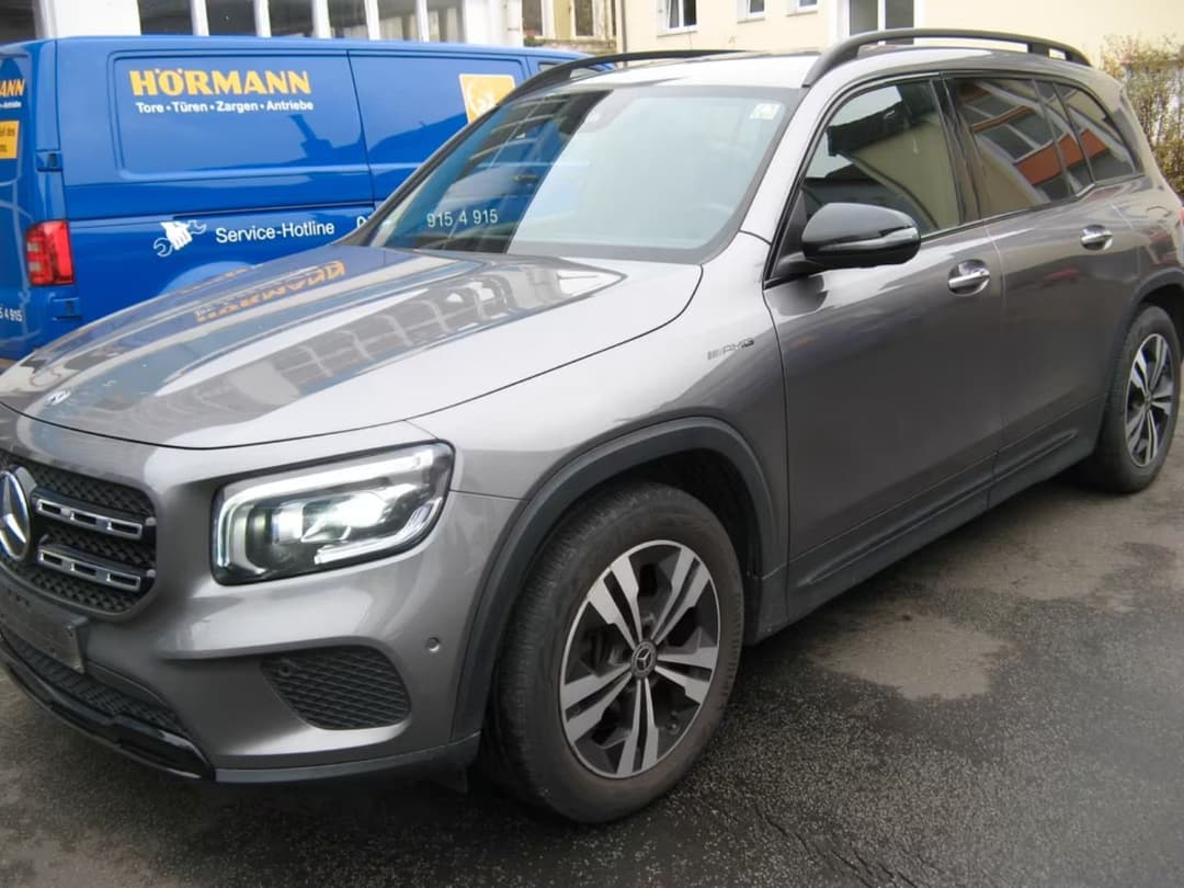Mercedes-Benz GLB 200