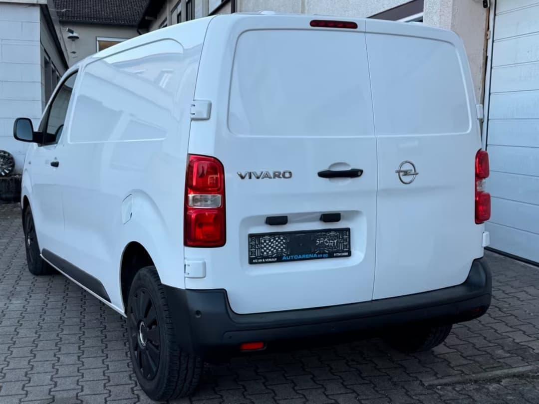 Opel Vivaro — фото 2