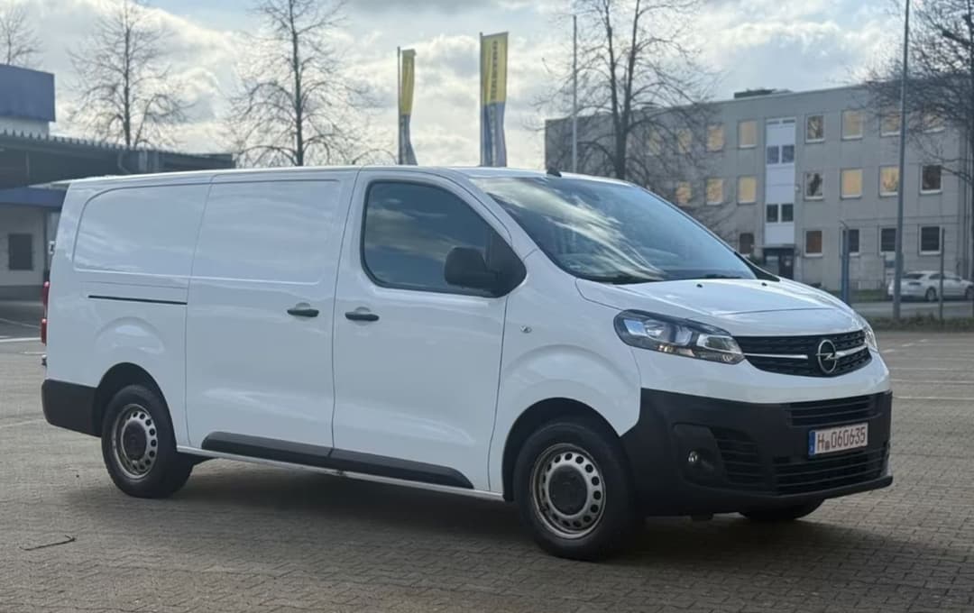 Opel Vivaro — фото 2
