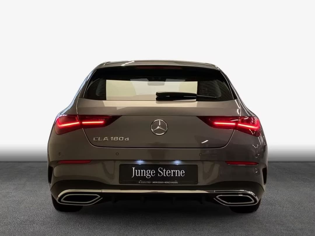 Mercedes-Benz CLA 180 Shooting Brake — фото 2