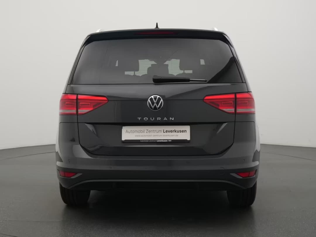 Volkswagen Touran — фото 2