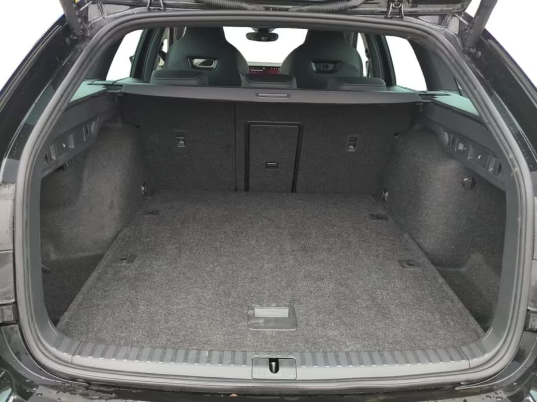 Skoda Octavia — фото 2