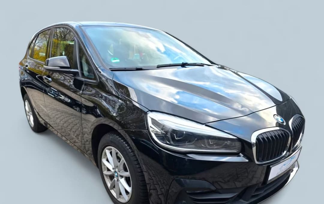 BMW 218