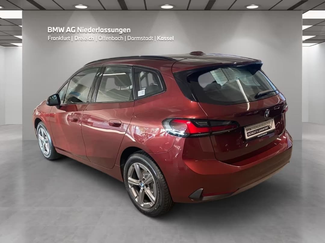 BMW 220 Active Tourer — фото 2