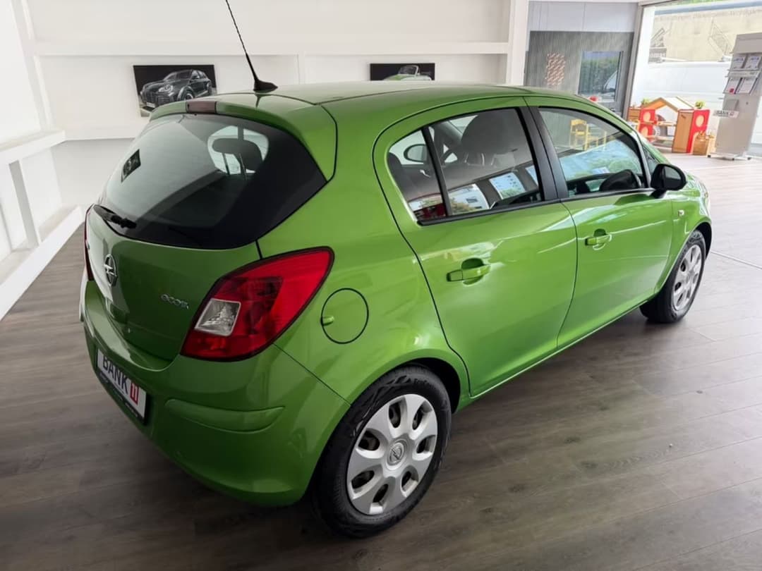 Opel Corsa — фото 2