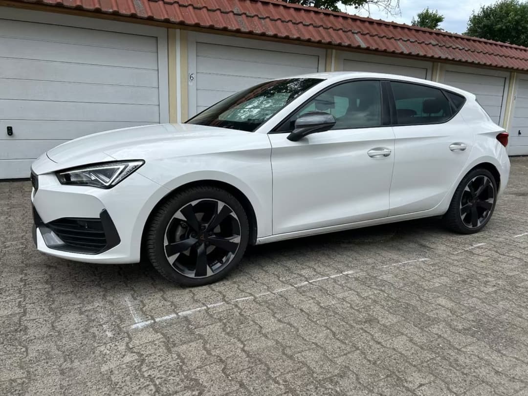Cupra Leon — фото 2