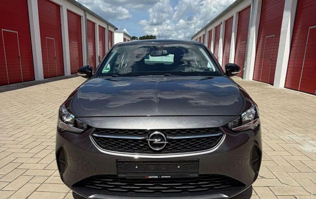Opel Corsa — фото 1
