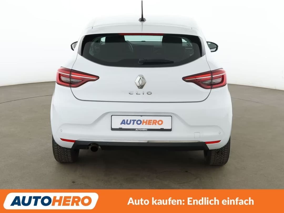 Renault Clio — фото 2