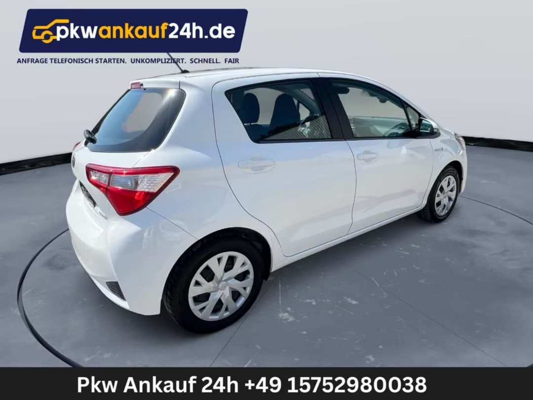 Toyota Yaris — фото 2