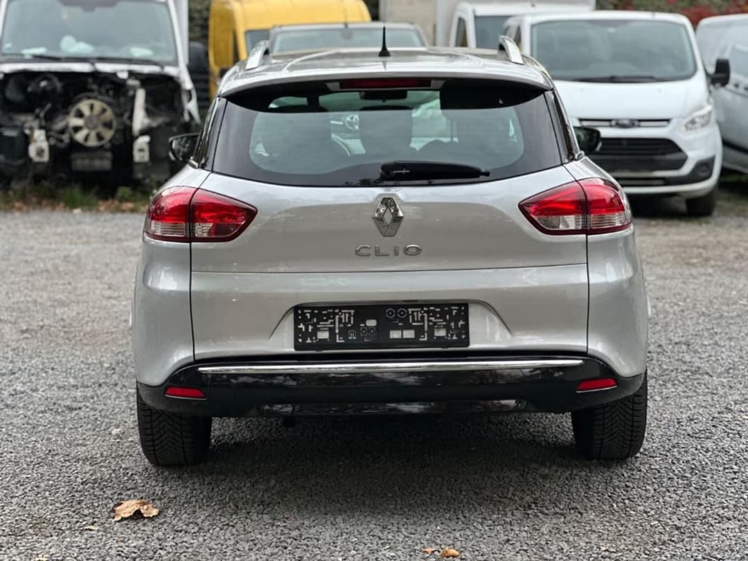 Renault Clio — фото 2