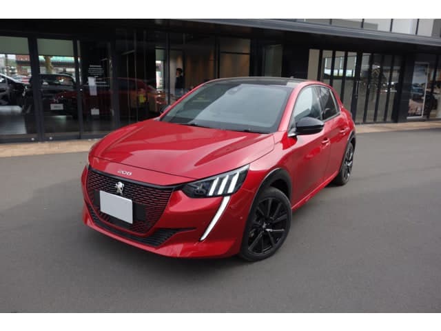 Peugeot E 208