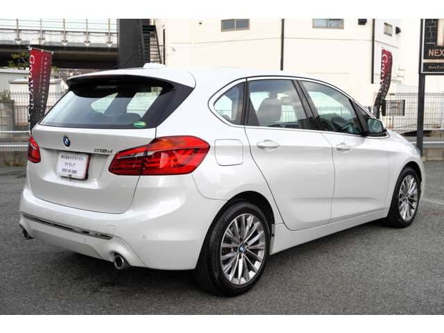 BMW 2 Series Active Tourer — фото 2