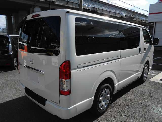 Mazda Bongo Brawny VAN — фото 2