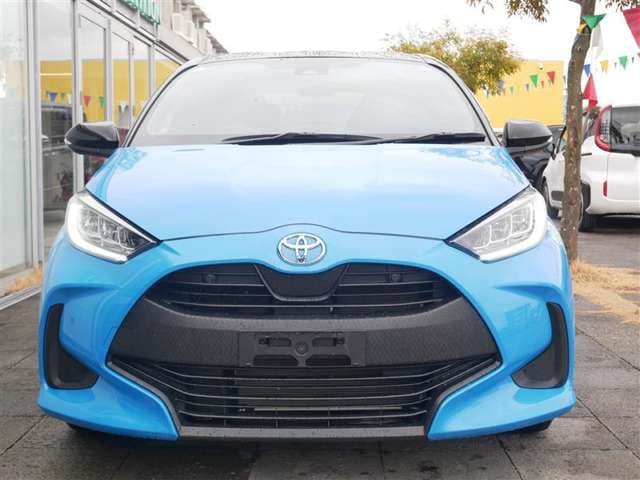 Toyota Yaris — фото 2
