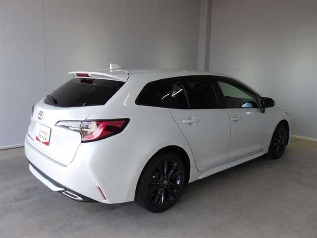 Toyota Corolla Touring — фото 2