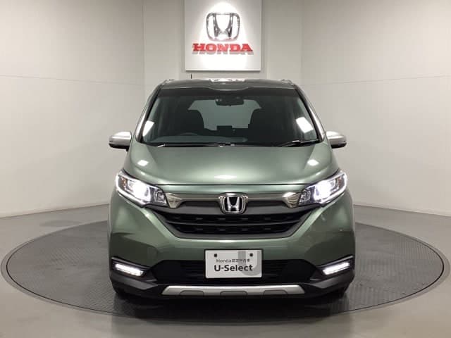 Honda Freed Plus — фото 2