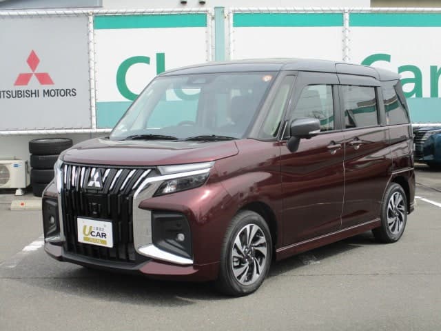 Mitsubishi Delica D 2