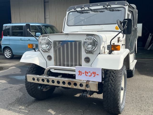 Mitsubishi Jeep