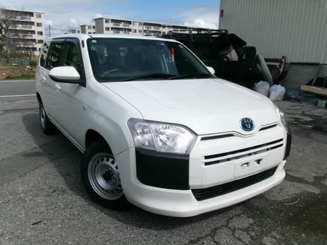 Toyota Probox VAN