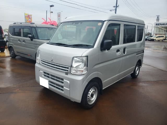 Mitsubishi Minicab