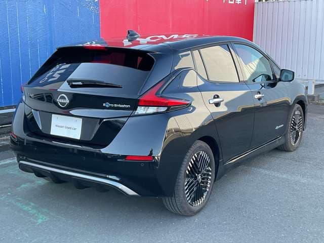 Nissan Leaf — фото 2