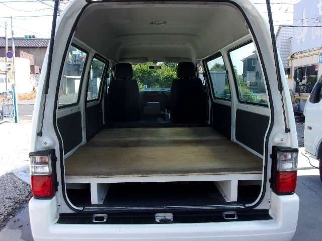 Mazda Bongo VAN — фото 2