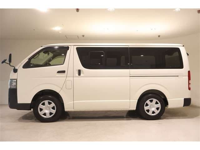 Toyota Regius ACE — фото 2