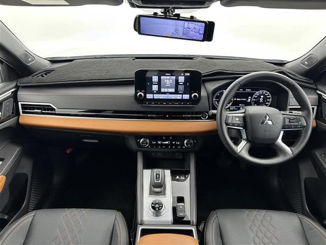 Mitsubishi Outlander — фото 2