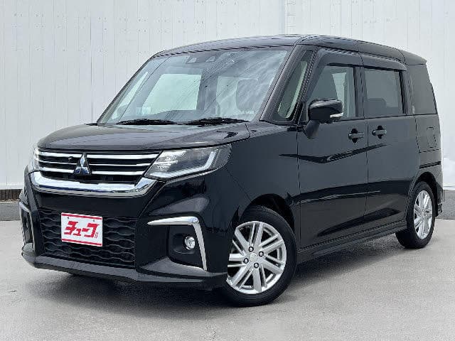 Mitsubishi Delica D 2