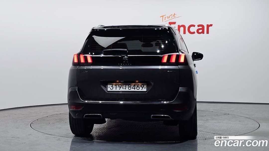 Peugeot 5008 — фото 2