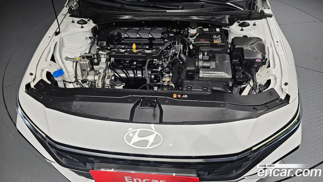 Hyundai AVANTE — фото 2